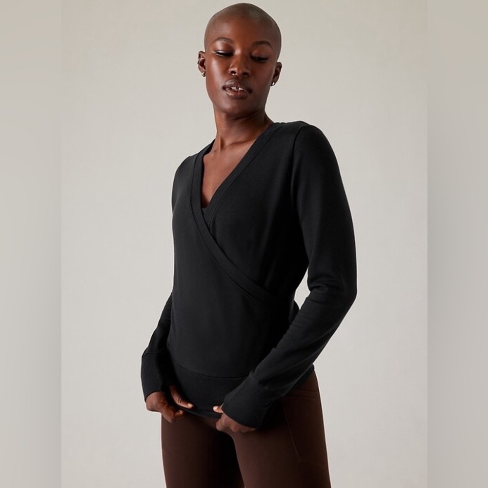 Athleta Black Wrap Sweatshirt - Size XL